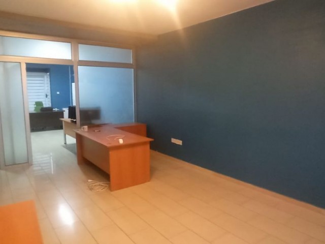 UNFURNISHED OFFICES FOR RENT IN CENTRAL LOCATION IN KYRENIA KARAOĞLANOĞLUN ** 