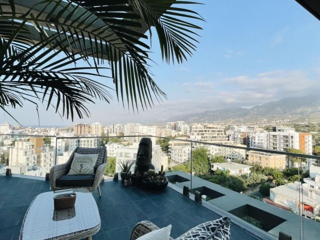 TURKISH TITLE ! 3+1 FULLY FURNISHED PENTHOUSE FLAT FOR SALE  WITH PRIVATE POOL IN KYRENIA CENTER