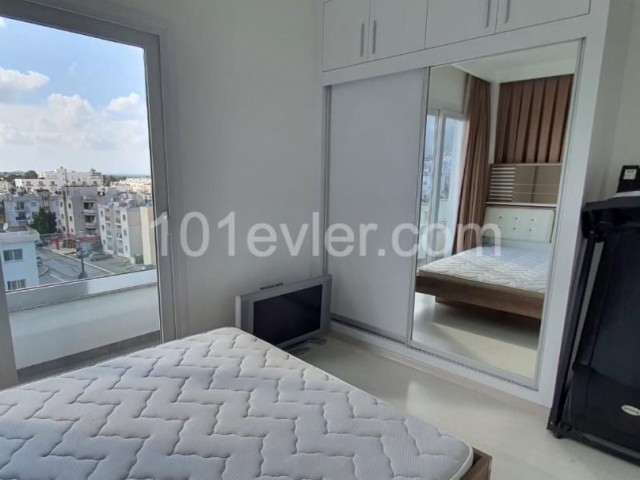 GİRNE MERKEZ'DE 2+1 SATILIK DAİRE 