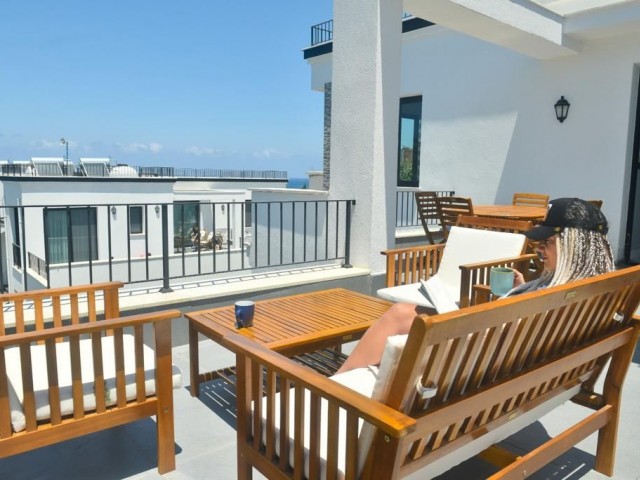 1+1 PENTHOUSE FOR SALE IN KYRENIA KARAOĞLANOĞLU WALKING DISTANCE TO THE SEA