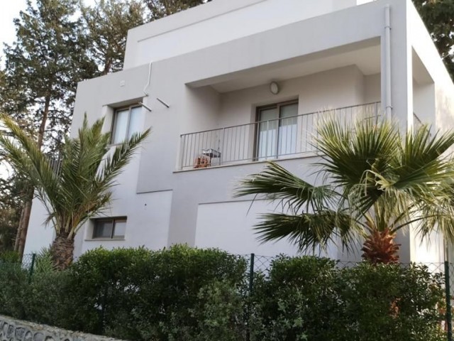 GİRNE ALSANCAK'TA 1+1 FULL EŞYALI KİRALIK DAİRE