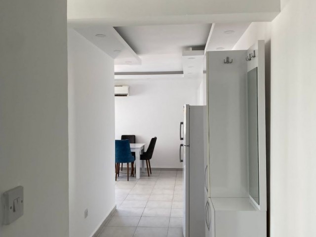 2 + 1 WOHNUNG ZUR MIETE IN KYRENIA ZENTRUM ** 