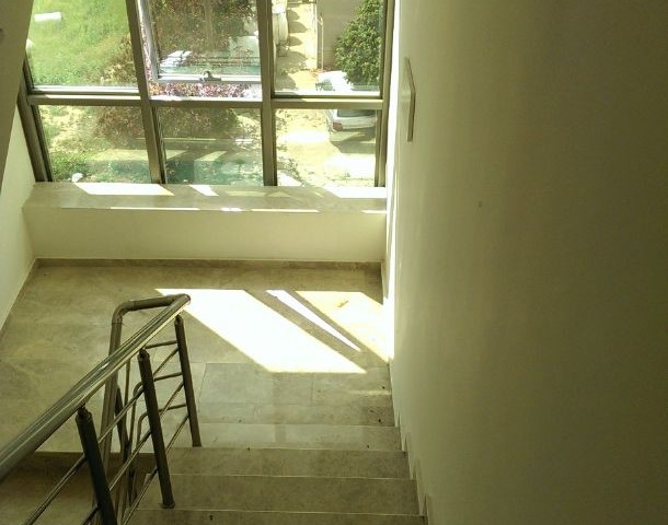 LEFKOSA MITRELI 3+1 APARTMENT FOR SALE ** 