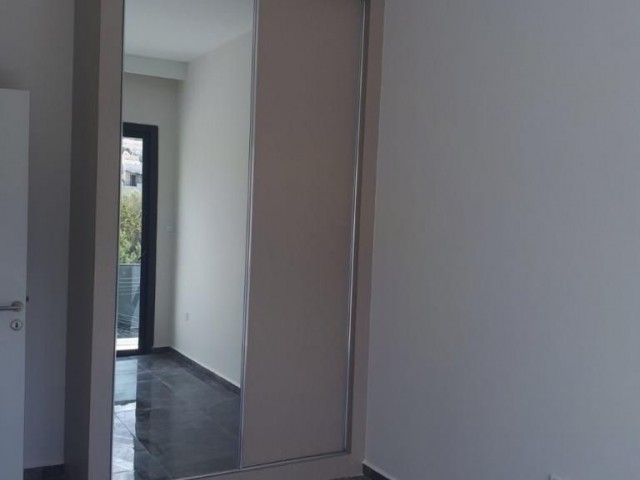 GİRNE MERKEZ DE 2+1 SATILIK DAİRE