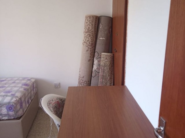 2+1 WOHNUNG ZUM VERKAUF IN FAMAGUSTA ZENTRUM ** 