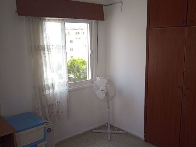 2+1 WOHNUNG ZUM VERKAUF IN FAMAGUSTA ZENTRUM ** 