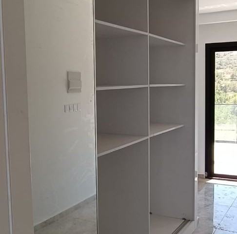 KIBRIS GİRNE'DE  2+1 ÖZEL TERASLI PENTHAUSE  2 KATLI