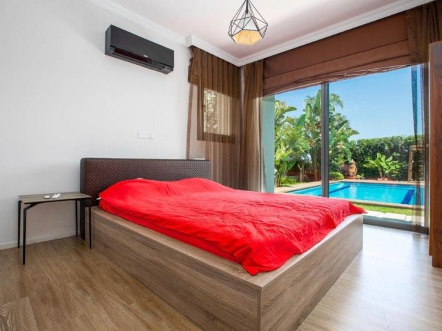 ZYPERN KYRENIA 4 + 1 VILLA MIT PRIVATEM POOL ** 