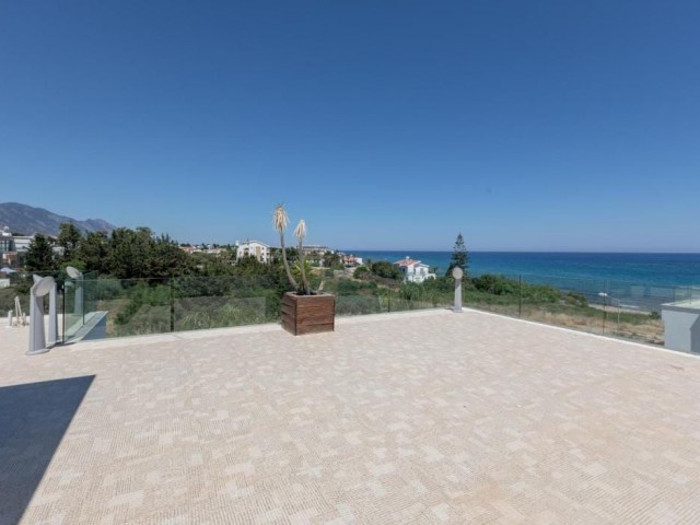 ZYPERN KYRENIA 4 + 1 VILLA MIT PRIVATEM POOL ** 