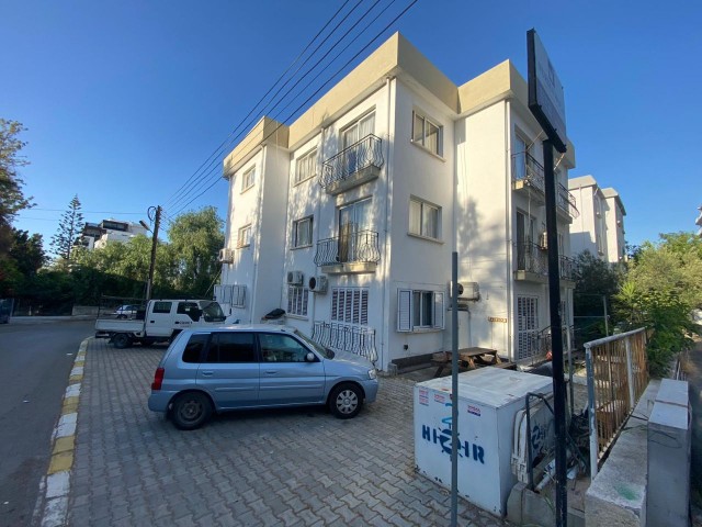 KIBRIS GİRNE MERKEZ DE SATILIK  DAİRE