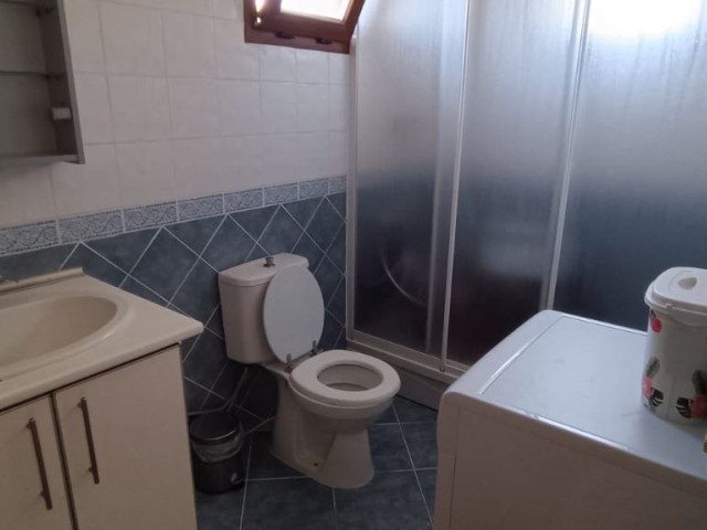 Kıbrıs Girne Bellapais 'Da 4+1 Özel Havuzlu Kapalı Garajlı Kiralık Köşk