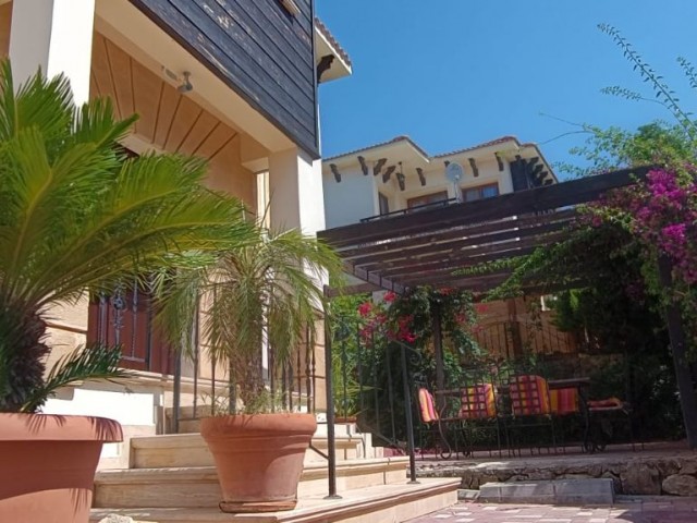 Rent a Mansion with an Indoor Garage with a Private Pool 4+1 in Bellapais in Kyrenia, Cyprus ** 