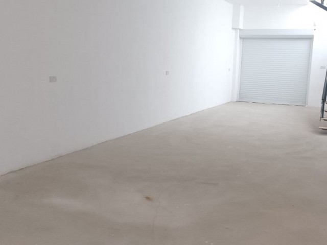 KIBRIS GİRNE KARAOĞLANOĞLUNDA (160 M2 SENDE )KATLI  BODRUMLU KİRALIK DÜKKAN