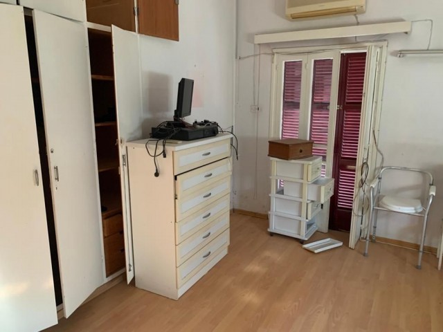 3 + 1 APARTMENT FOR RENT NEAR KYRENIA CENTRAL BARBAROS MARKET ** 