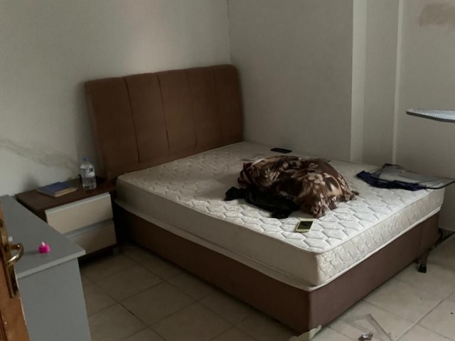 KYRENIA ZENTRUM PATARA WEBSITE 3 + 1 WOHNUNG ZU VERMIETEN ** 