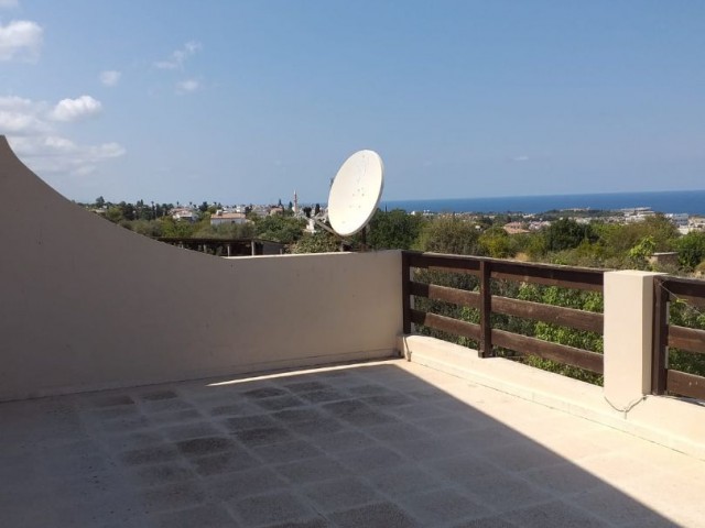 3 + 1 VILLA FOR SALE IN KYRENIA CATALKOY (670 M2) LAND ** 