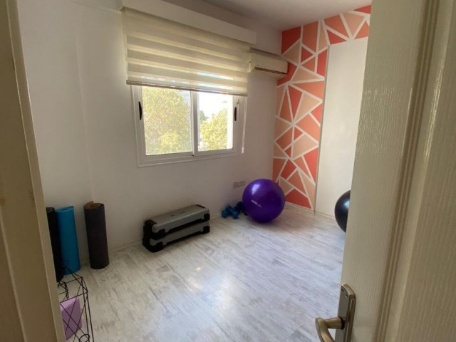 KARAOGLANOGLU 2 + 1 FURNISHED APARTMENT IN KYRENIA READY TO MOVE ** 