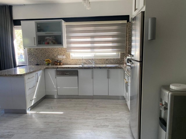 KARAOGLANOGLU 2 + 1 FURNISHED APARTMENT IN KYRENIA READY TO MOVE ** 