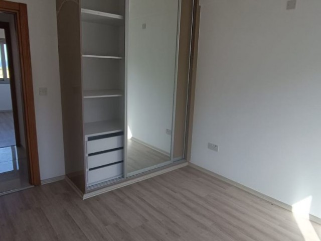 GİRNE OZANKÖY BÖLGESİNDE 2+1 SIFIR DAİRE 