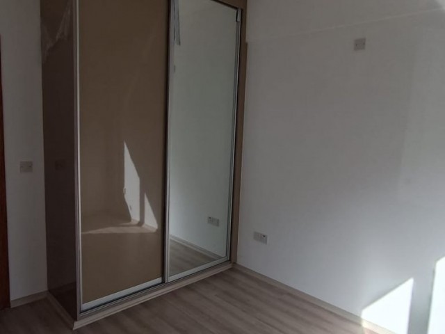 GİRNE OZANKÖY BÖLGESİNDE 2+1 SIFIR DAİRE 