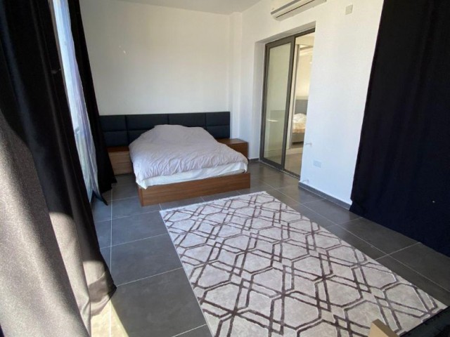 GİRNE YENİ LİMAN BÖLGESİNDE FULL DENİZ MANZARALI 2+1 LUX PENTHOUSE DAİRE