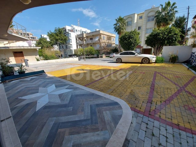 Shop To Rent in Girne Merkez, Kyrenia