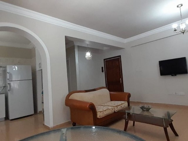 GİRNE'DE 3+1 135  M2 SATILIK DAİRE