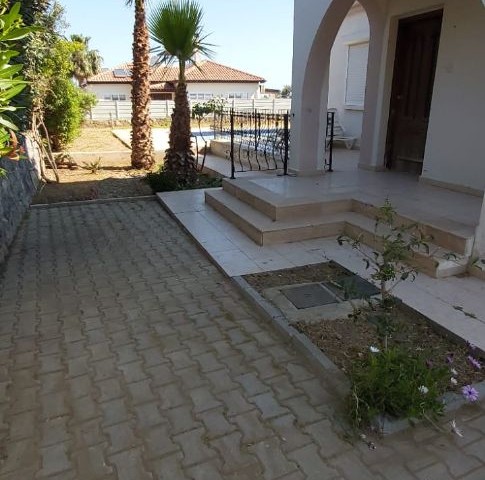 Villa To Rent in Lapta, Kyrenia