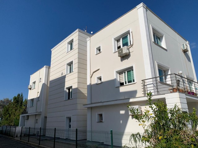 Flat For Sale in Zeytinlik, Kyrenia