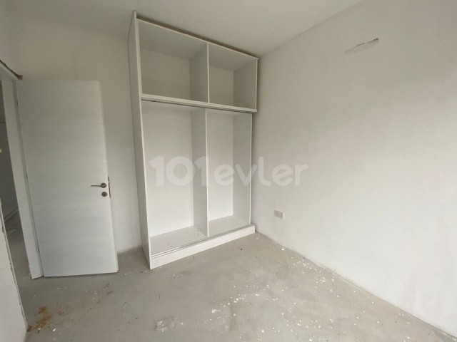 GİRNE ALSANCAK'TA YENİ LÜKS 3+1 SATILIK DAİRE