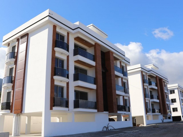 2+1 85m2 WOHNUNG IN ALSANCAK, KYRENIA