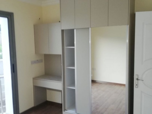 2+1 85m2 APARTMENT IN ALSANCAK, KYRENIA