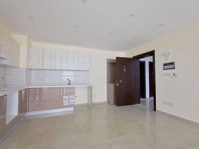 GİRNE LAPTA'DA 2+1 85m2  SATILIK DAİRE