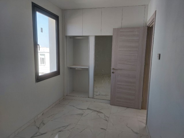 آپارتمان 1+1 برای فروش در منطقه KARAOĞLANOĞLU گیرنه