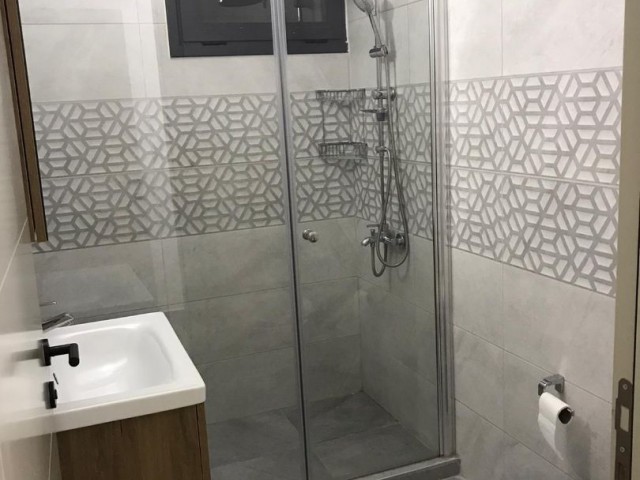 Flat To Rent in Aşağı Girne, Kyrenia