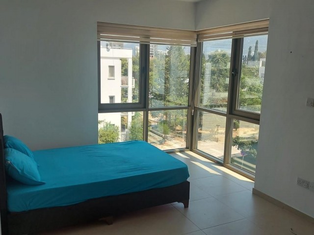 3+1 FURNISHED FLAT FOR SALE IN KYRENIA CENTER