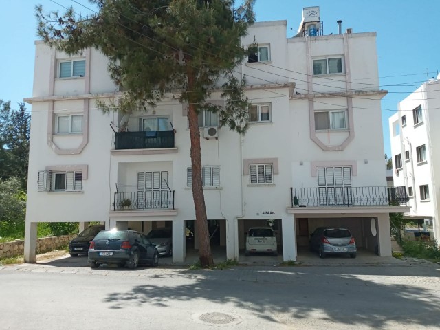 Flat For Sale in Yukarı Girne, Kyrenia