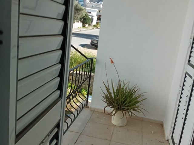 Flat For Sale in Yukarı Girne, Kyrenia