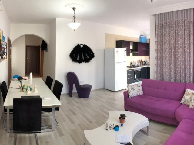 2+1 Wohnung mit hohem Investitionswert von 100 m2 im Zentrum von Girne