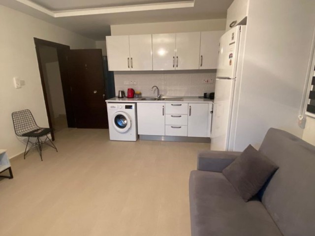 GİRNE MERKEZDE LÜKS 1+1 SATILIK DAİRE