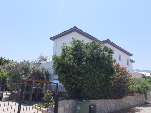 A DETACHED DUPLEX VILLA WITH AN EQUIVALENT COB, FIREPLACE, BARBECUE, GARDEN WITH AN INDOOR AREA OF 4 + 1, 290 SQUARE METERS ON A CORNER PLOT OF 600 SQUARE METERS WITH A FACADE Decking OUT ON BOTH SIDES, IN A VERY GOOD LOCATION IN KYRENIA ** 