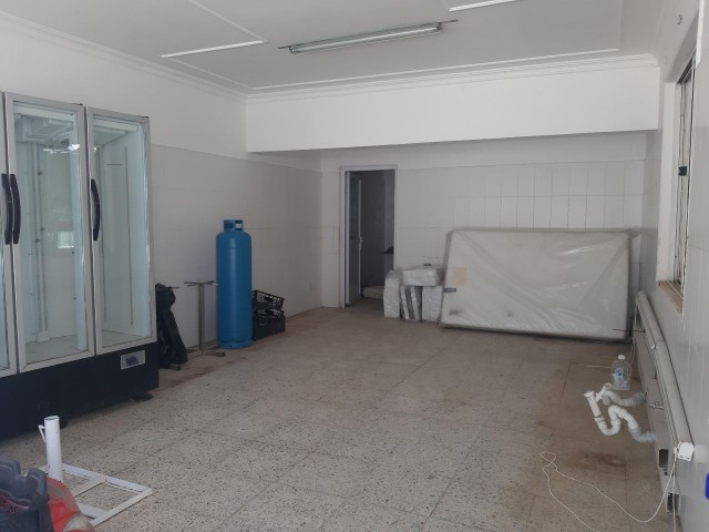 NICOSIA YENIŞEHIR, CENTRAL AND VERY WELL LOCATED, EQUIVALENT TO KOÇANLI, 55 SQUARE METERS, GROUND FLOOR SHOP/OFFICE ** 
