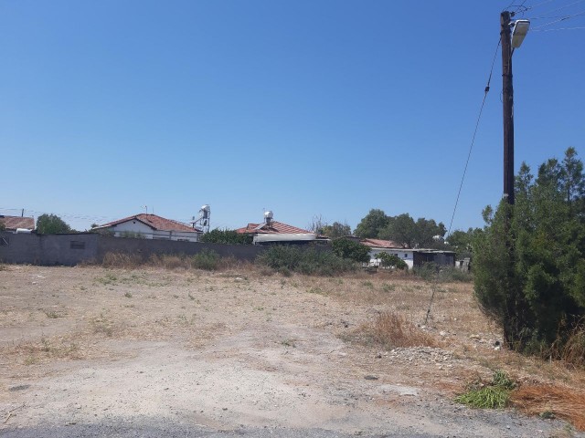 IN BALIKESIR, 1704 SQUARE METERS, EQUIVALENT TO A COB, 3 PLOT SIZE, CHAPTER-96 PROVISIONS ARE VALID (BASE%50, TOTAL% 220, SUITABLE FOR MULTI-Decker COMMERCIAL AND RESIDENTIAL CONSTRUCTION), VERY CLOSE TO ERCAN YONCA JUNCTION, TRANSPORTATION NETWORK AND LOCATION ARE IN VERY GOOD CONDITION PLOT OF LAN