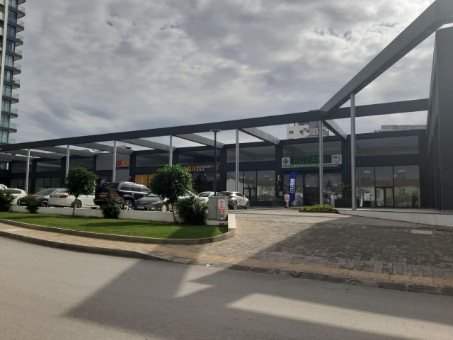 A NEW FINISHED SHOP IN MAGUSA, ON GAZİ MUSTAFA KEMAL Boulevard, one of the busiest streets in the city, 100 square meters in size, 7 meters high ceiling, VERY SUITABLE FOR YOUR FLOOR CONSTRUCTION.