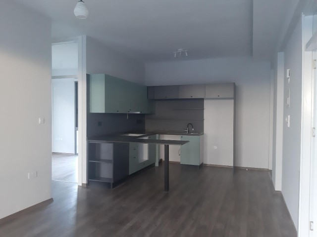 IN NEW TOWN, NEWLY FINISHED, 3+1, CENTRALLY LOCATED, 120 SQUARE METERS, ELEVATOR, ADDITIONAL SHOWER AND TOILET IN THE MASTER BEDROOM, ON THE 5TH FLOOR ABOVE THE COLUMN, LUXURY APARTMENT ** 