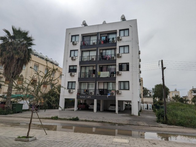 IN KÜÇÜKKAYMAKLI, TURKISH COB, 2+1, SUITABLE FOR BOTH USE AND INVESTMENT, 80 SQUARE METERS, FULLY FURNISHED, ELEVATOR, VERY GOOD LOCATION AND NEW CONDITION APARTMENT