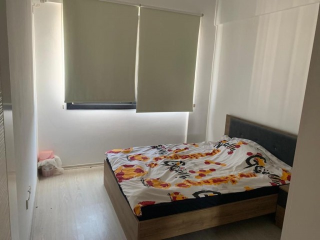 IN KÜÇÜKKAYMAKLI, TURKISH COB, 2+1, SUITABLE FOR BOTH USE AND INVESTMENT, 80 SQUARE METERS, FULLY FURNISHED, ELEVATOR, VERY GOOD LOCATION AND NEW CONDITION APARTMENT