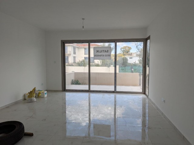 LUXURIOUS TWIN DUPLEX VILLA WITH A GARDEN, IN A VERY GOOD LOCATION, 170 SQUARE METERS, WITH TURKISH COACH, 3+1, ADDITIONAL SHOWER-TOILET AND CABINET ROOM IN MASTER'S BEDROOM, VAT AND TRANSFORMER CONTRIBUTION PAID.