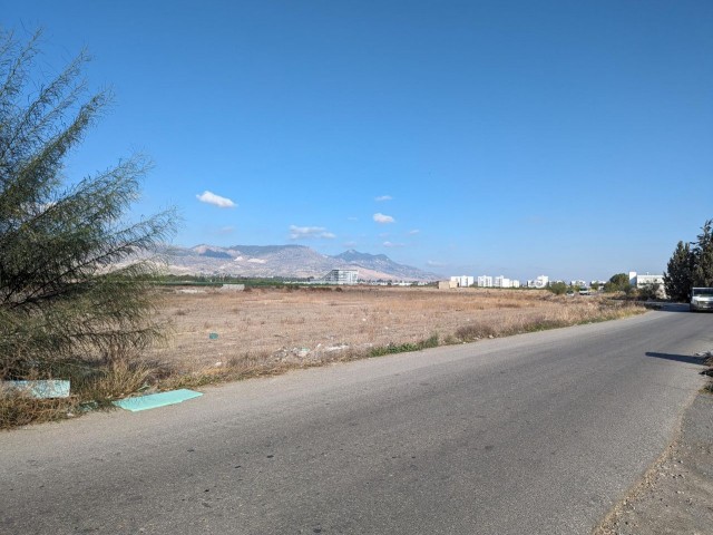 INVESTMENT LAND IN MİNARELİKÖY, CLOSE TO ERÜLKÜ SUPERMARKET AND ERÜLKÜ CIRCLE, IN A VERY GOOD LOCATION, WITH CHAPTER-96 ZONING PERMISSION, WITH ROAD, WATER AND ELECTRICITY INFRASTR