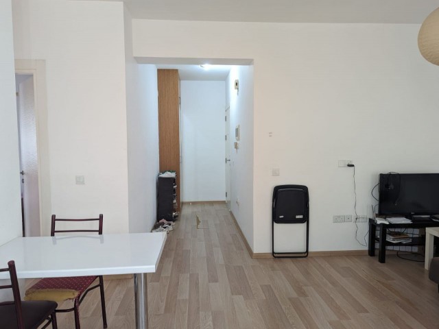 IN GIRNE CENTER, 2+1, EASY TO ACCESS, HIGH PREFERENCE RATE AND IN A VERY GOOD LOCATION, 75 SQUARE METERS SIZE, TWO BALCONIES, ELEVATOR, 1ST FLOOR ABOVE COLUMNS, SOUTH AND WEST FACING, NEW CONDITION.